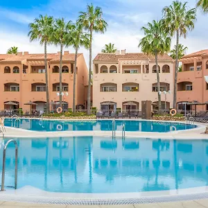 https://los-amigos-beach-club-by-diamond-resorts-mijas-costa.1costadelsol.com